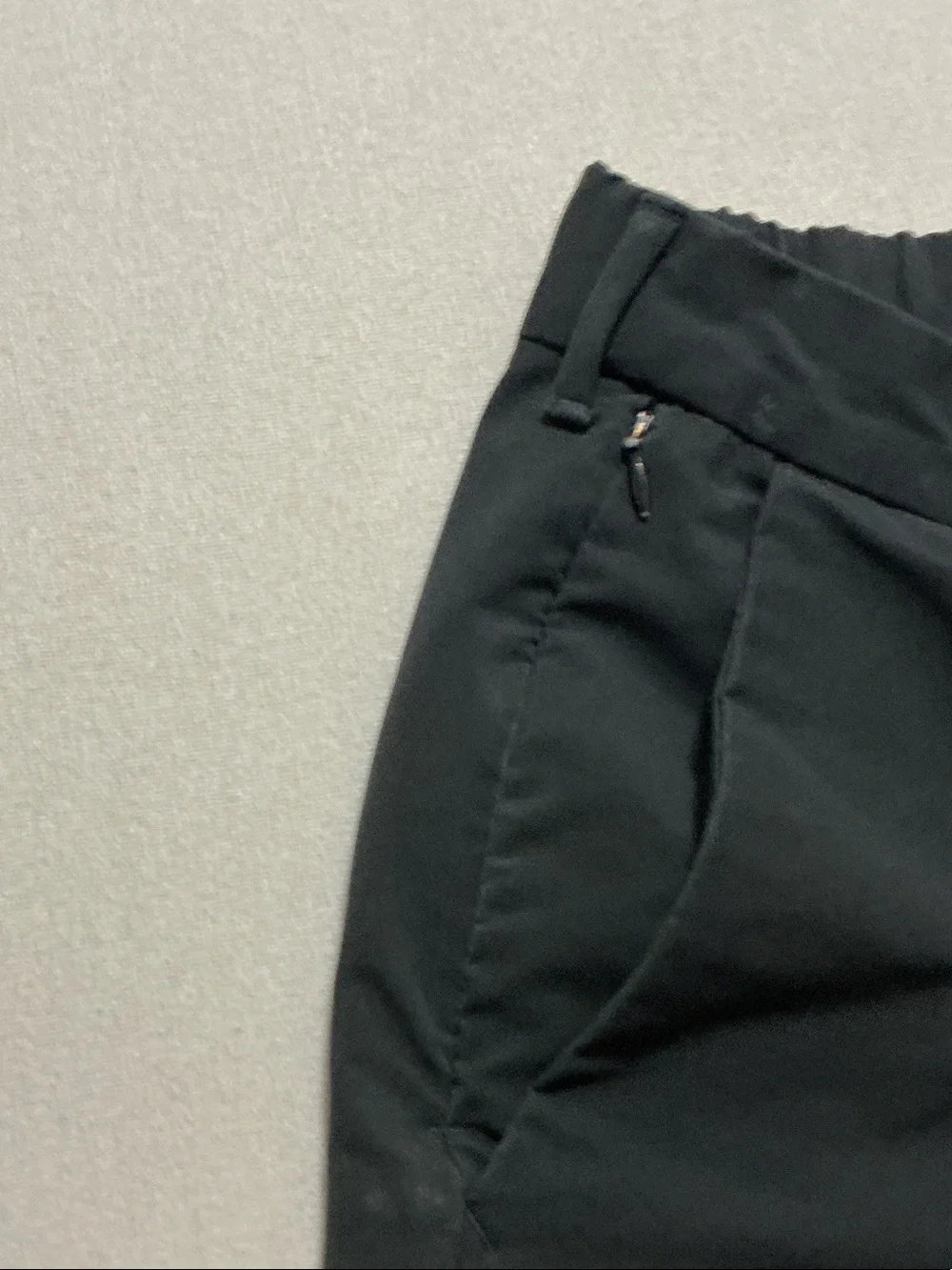 Abercrombie & Fitch Black Flat-Front Men’s Shorts